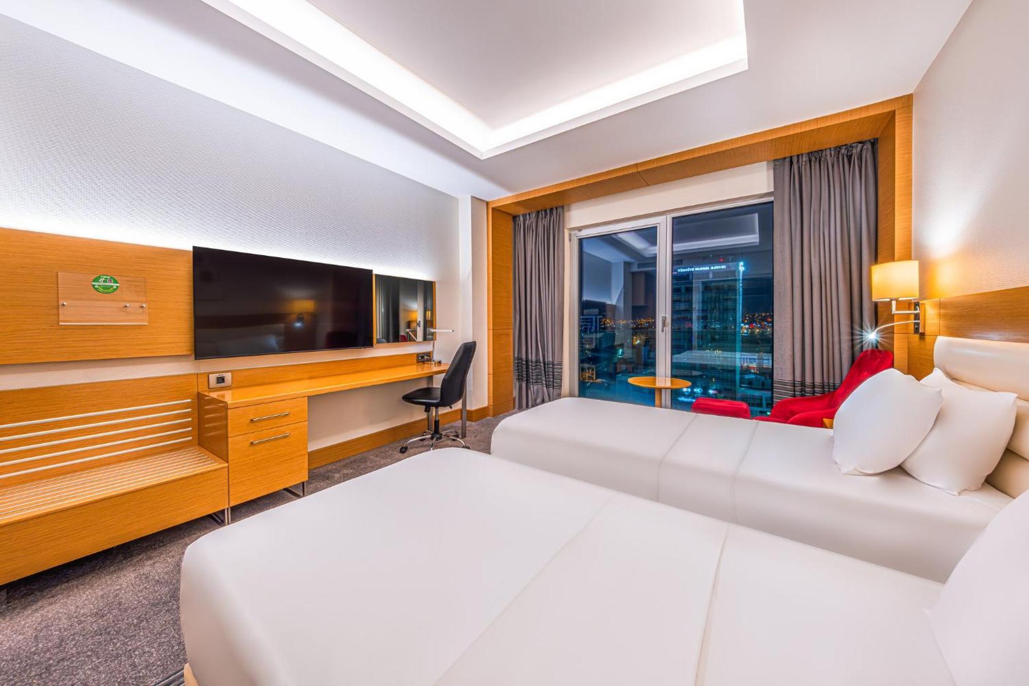 Holiday Inn Ankara - Cukurambar By Ihg Zewnętrze zdjęcie