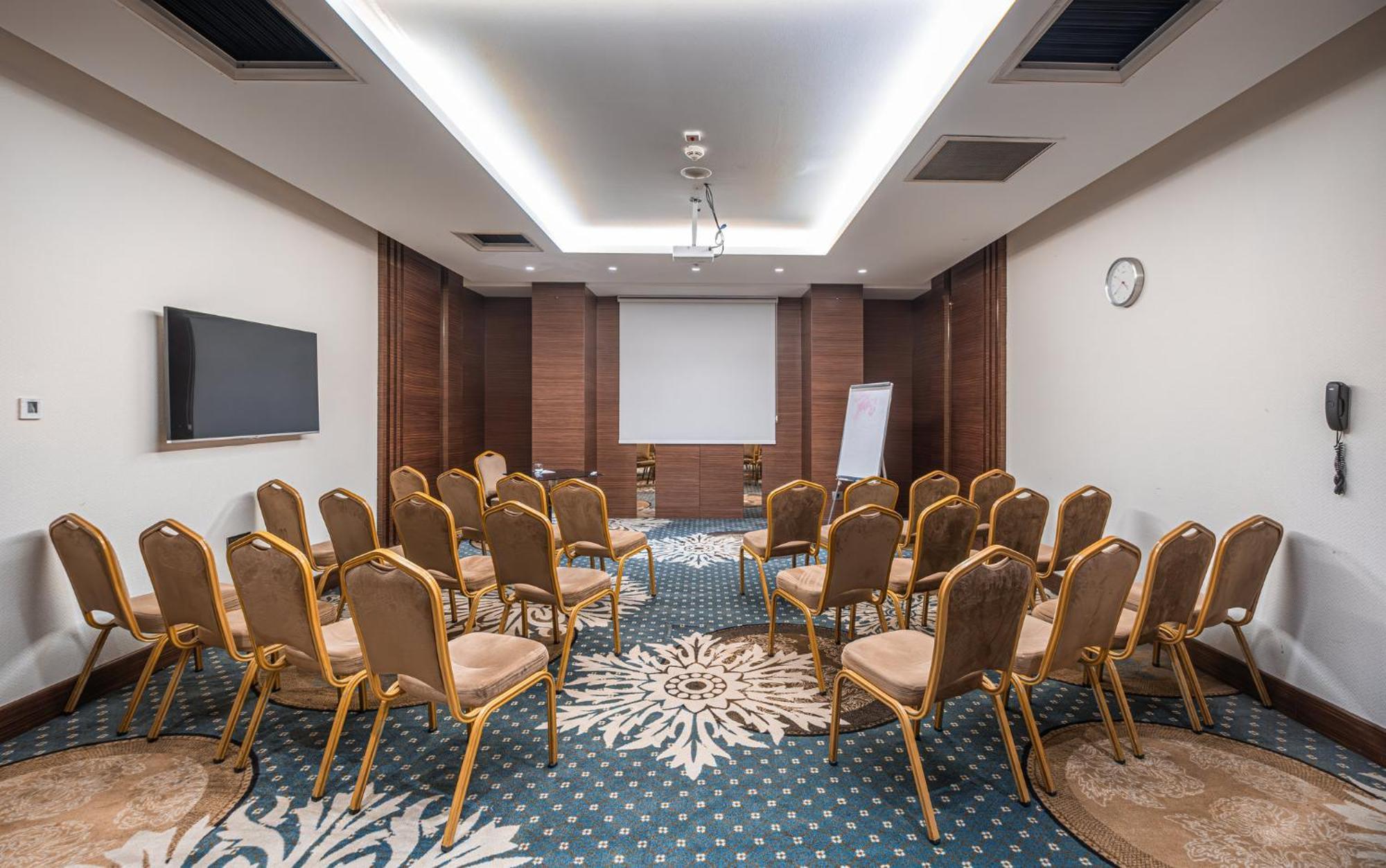 Holiday Inn Ankara - Cukurambar By Ihg Zewnętrze zdjęcie