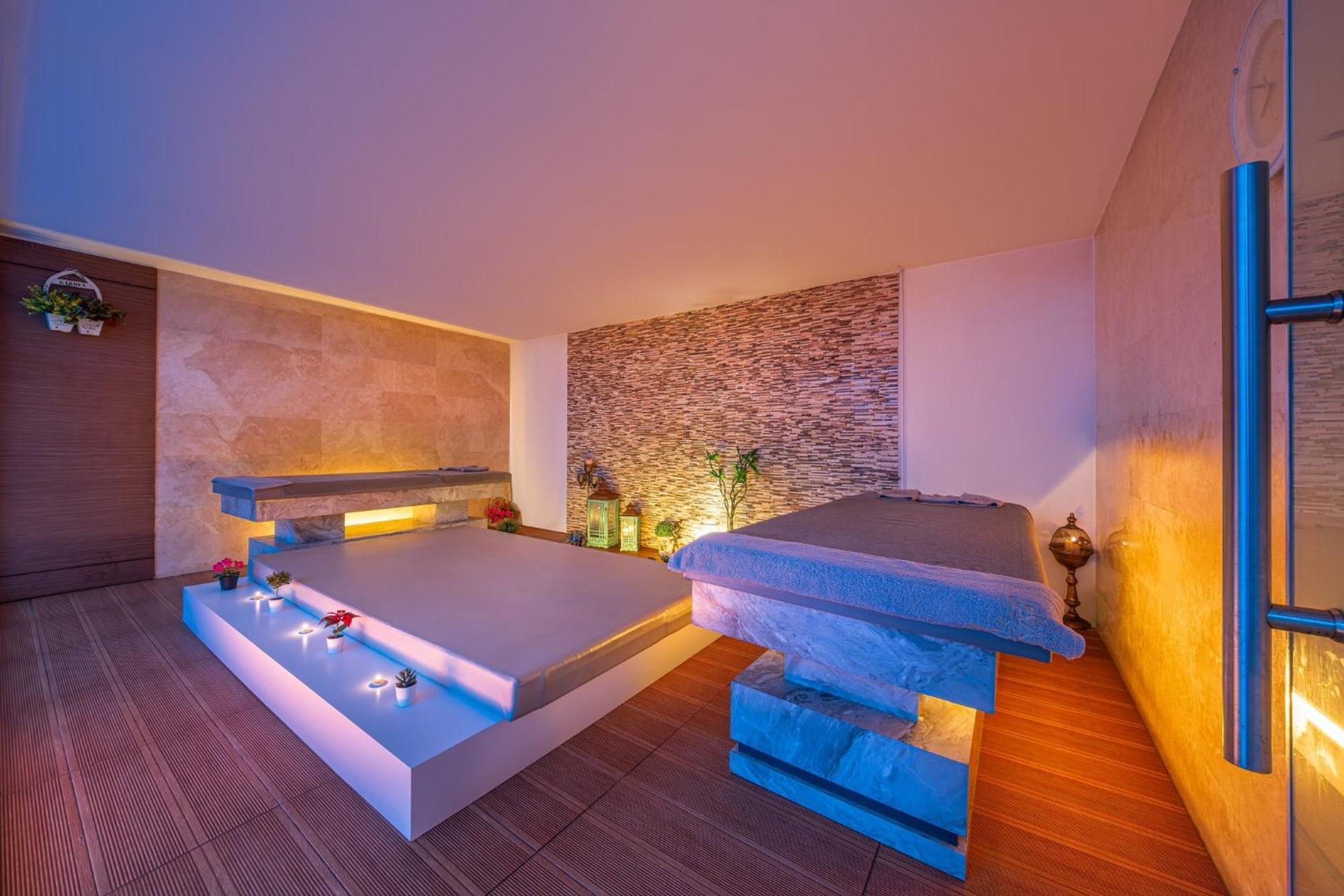 Holiday Inn Ankara - Cukurambar By Ihg Zewnętrze zdjęcie