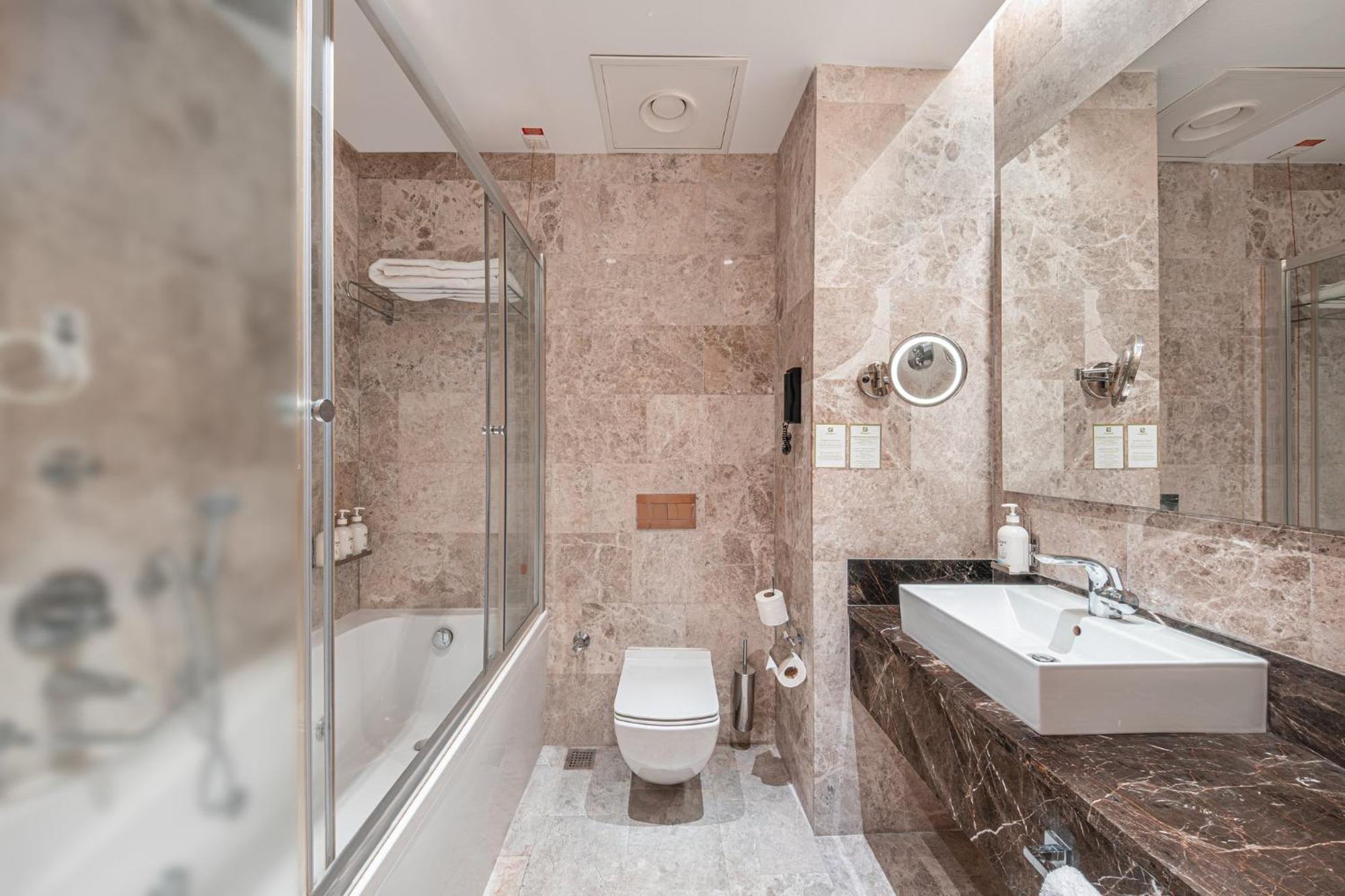 Holiday Inn Ankara - Cukurambar By Ihg Zewnętrze zdjęcie