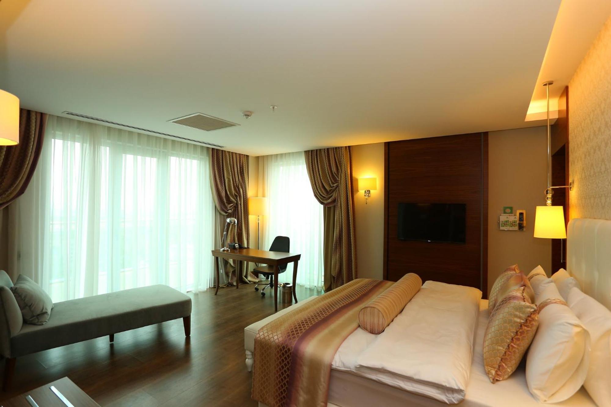 Holiday Inn Ankara - Cukurambar By Ihg Zewnętrze zdjęcie